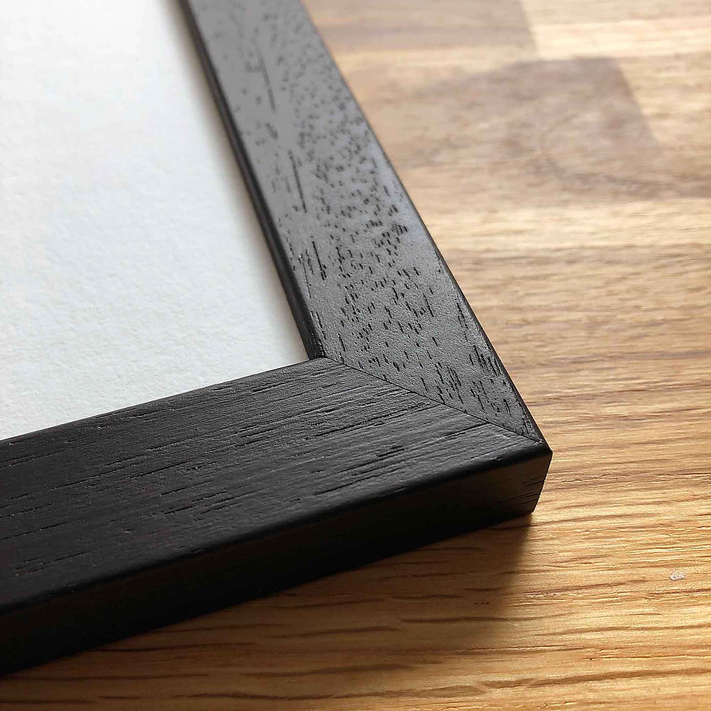 Carousel zoom image position 4 of 4