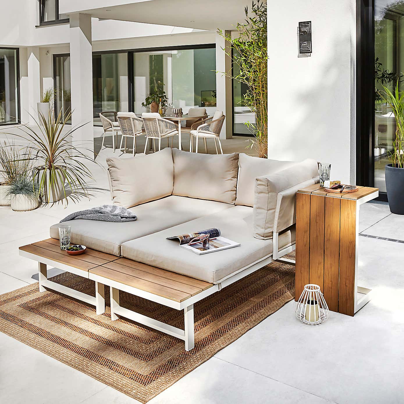 Carousel zoom image position 5 of 10