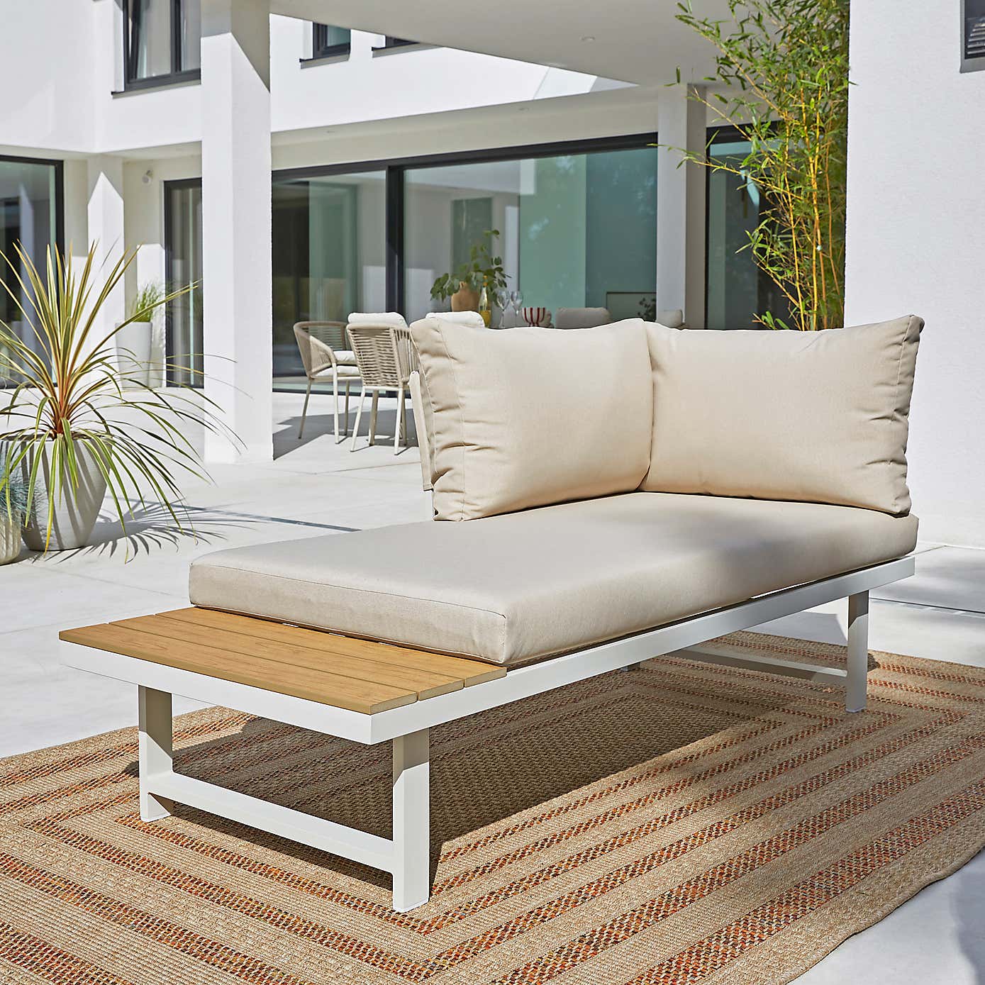 Carousel zoom image position 7 of 10