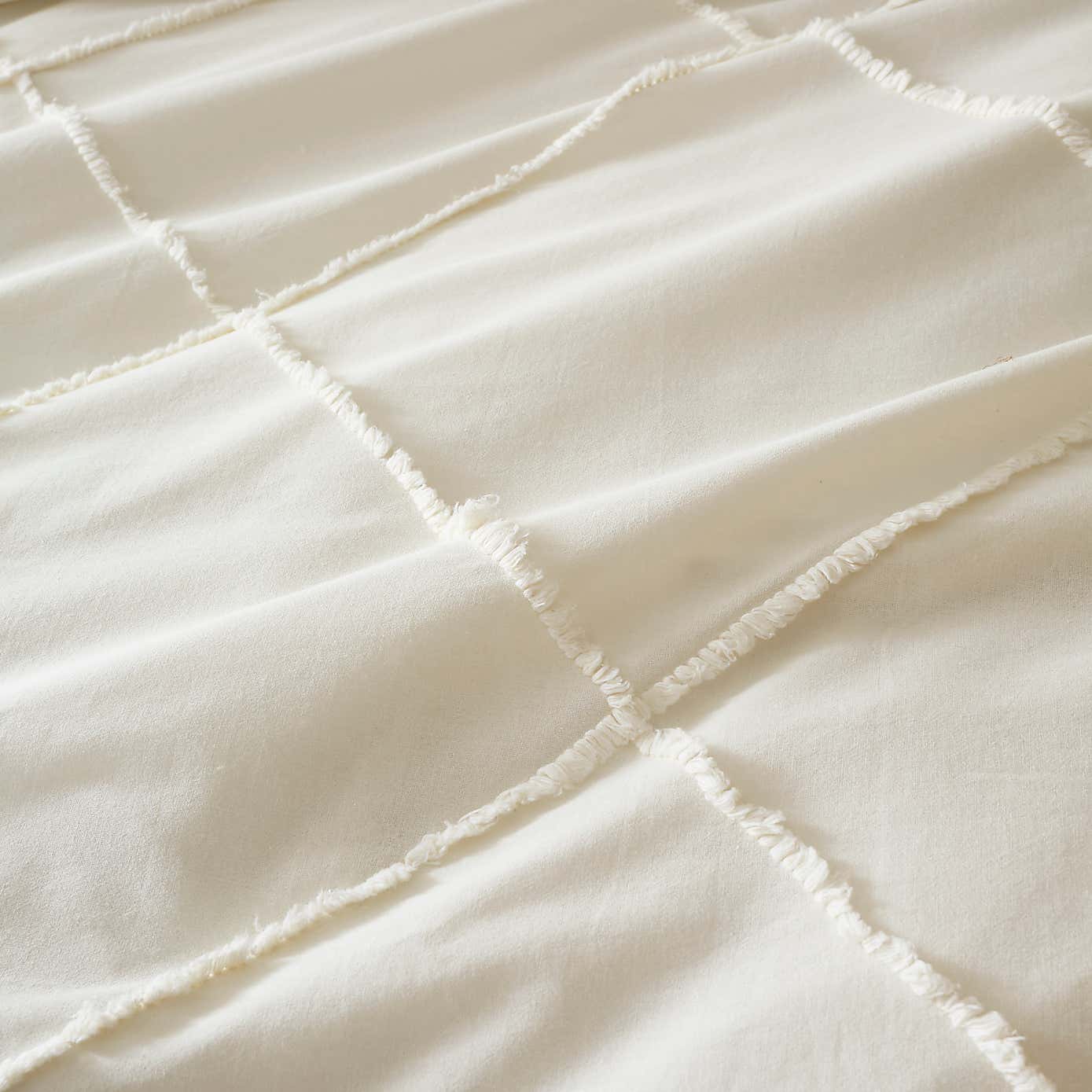 Carousel zoom image position 3 of 4