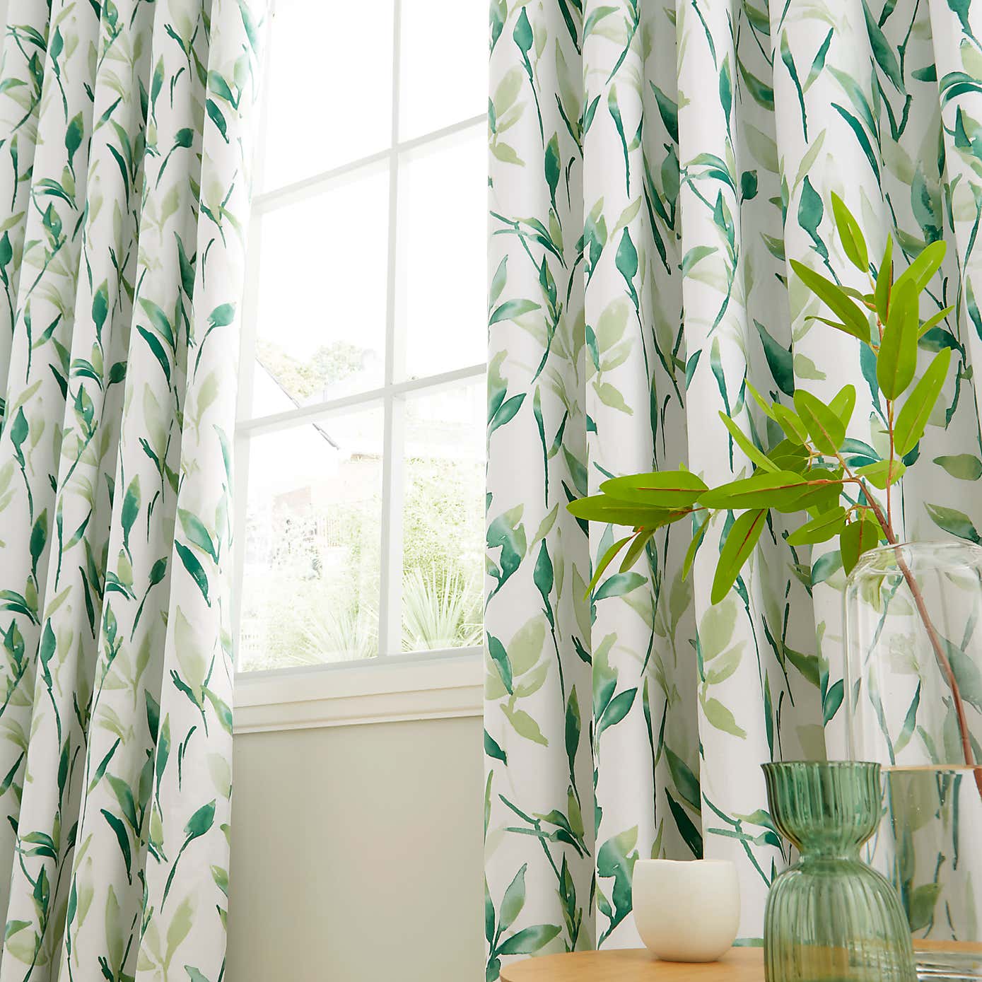 Carousel zoom image position 3 of 3