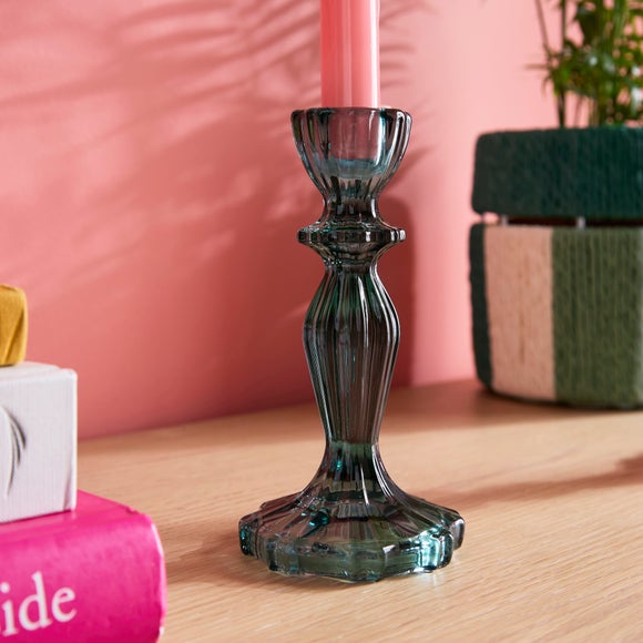 Carousel navigation image position 2 of 3