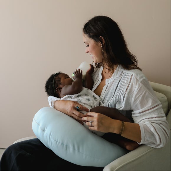 Snuggle Me Feeding Pillow