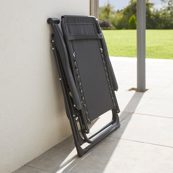 Carousel navigation image position 5 of 6