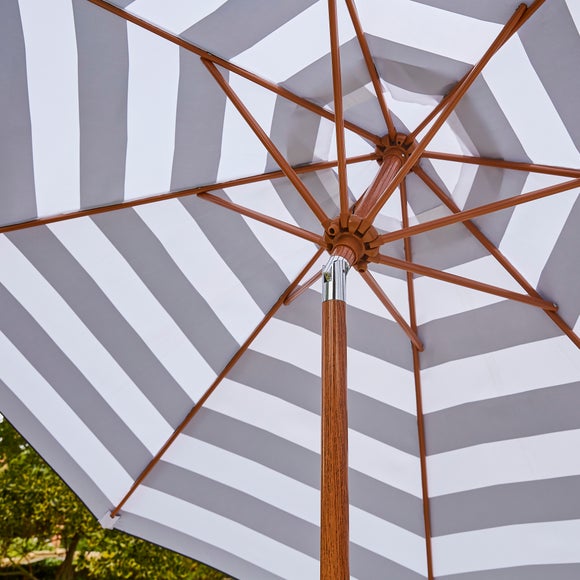 Carousel navigation image position 4 of 5