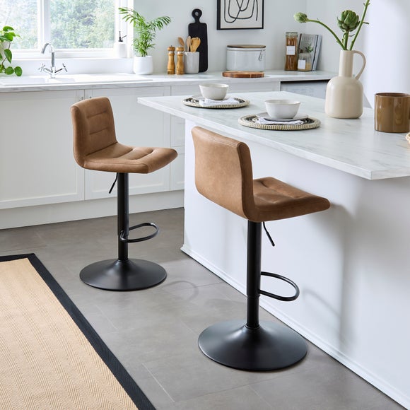 Carousel navigation image position 2 of 7