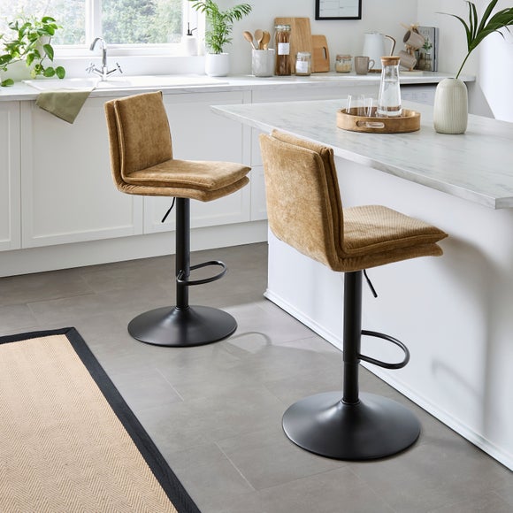 Carousel navigation image position 2 of 7