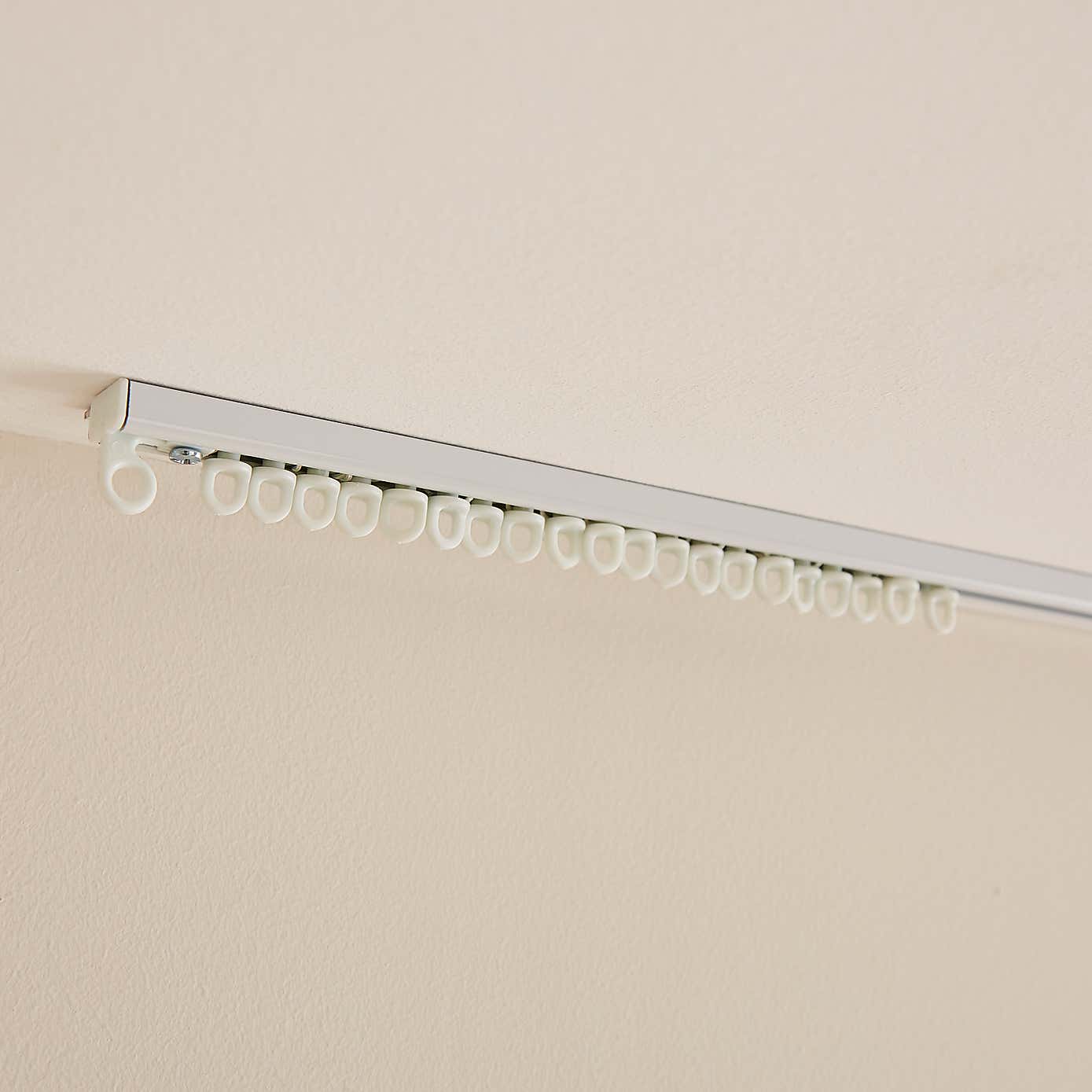 Carousel zoom image position 3 of 4