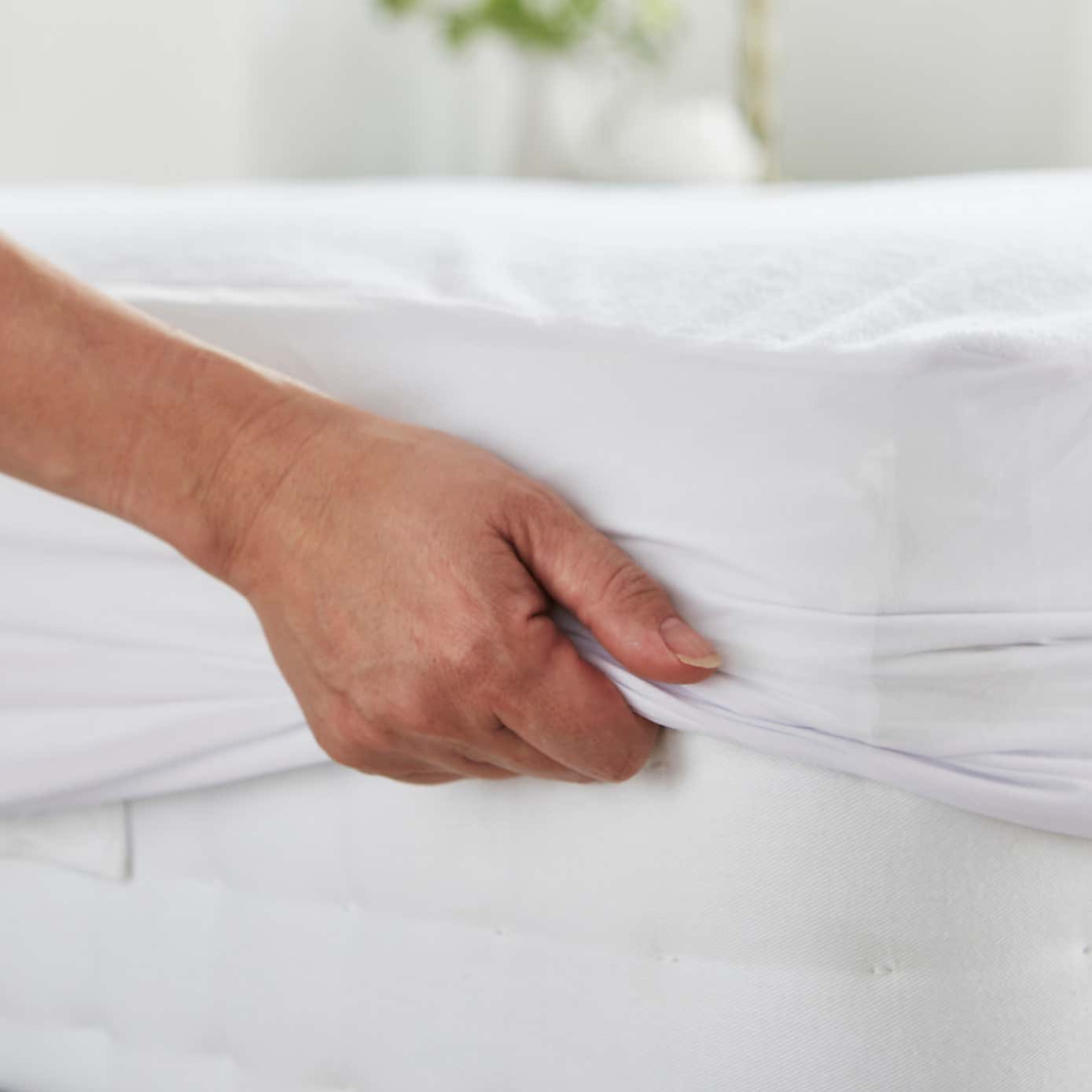 Carousel zoom image position 4 of 5