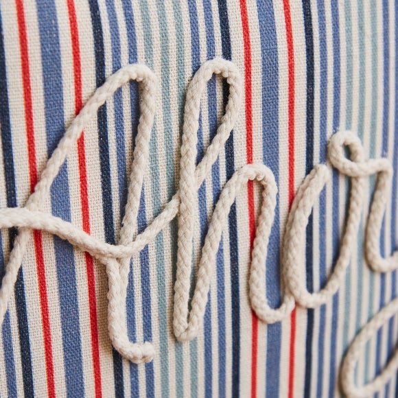 Carousel navigation image position 2 of 3