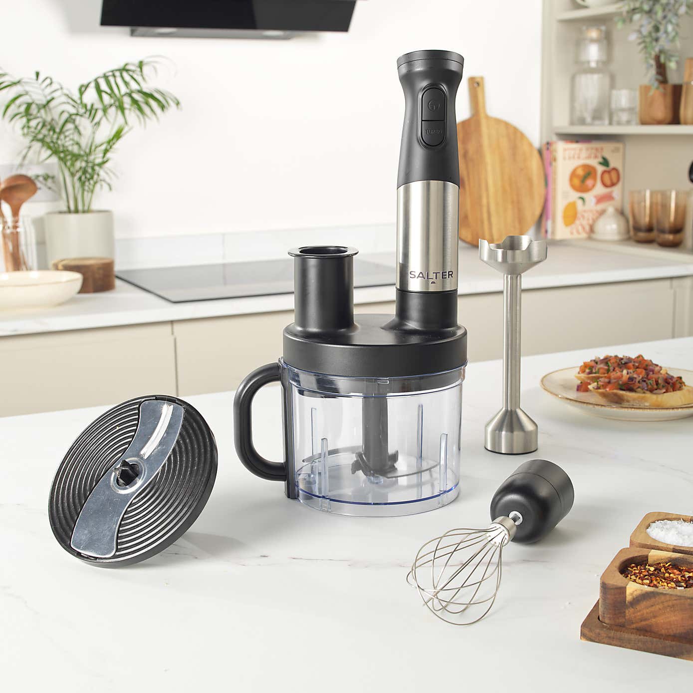 Carousel zoom image position 2 of 6