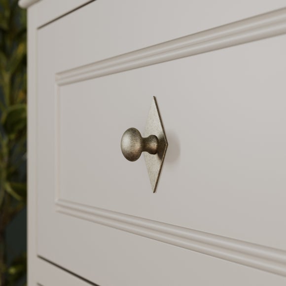 Carousel navigation image position 4 of 7