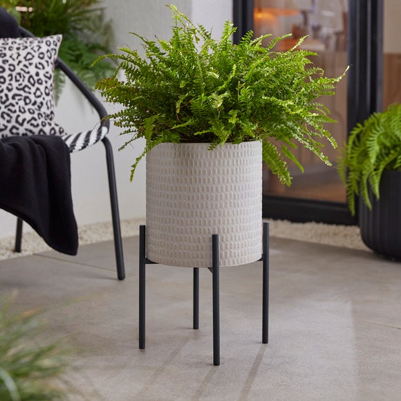 Metal Plant Pot on Stand