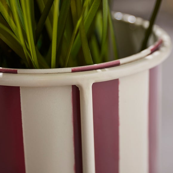 Carousel navigation image position 2 of 2