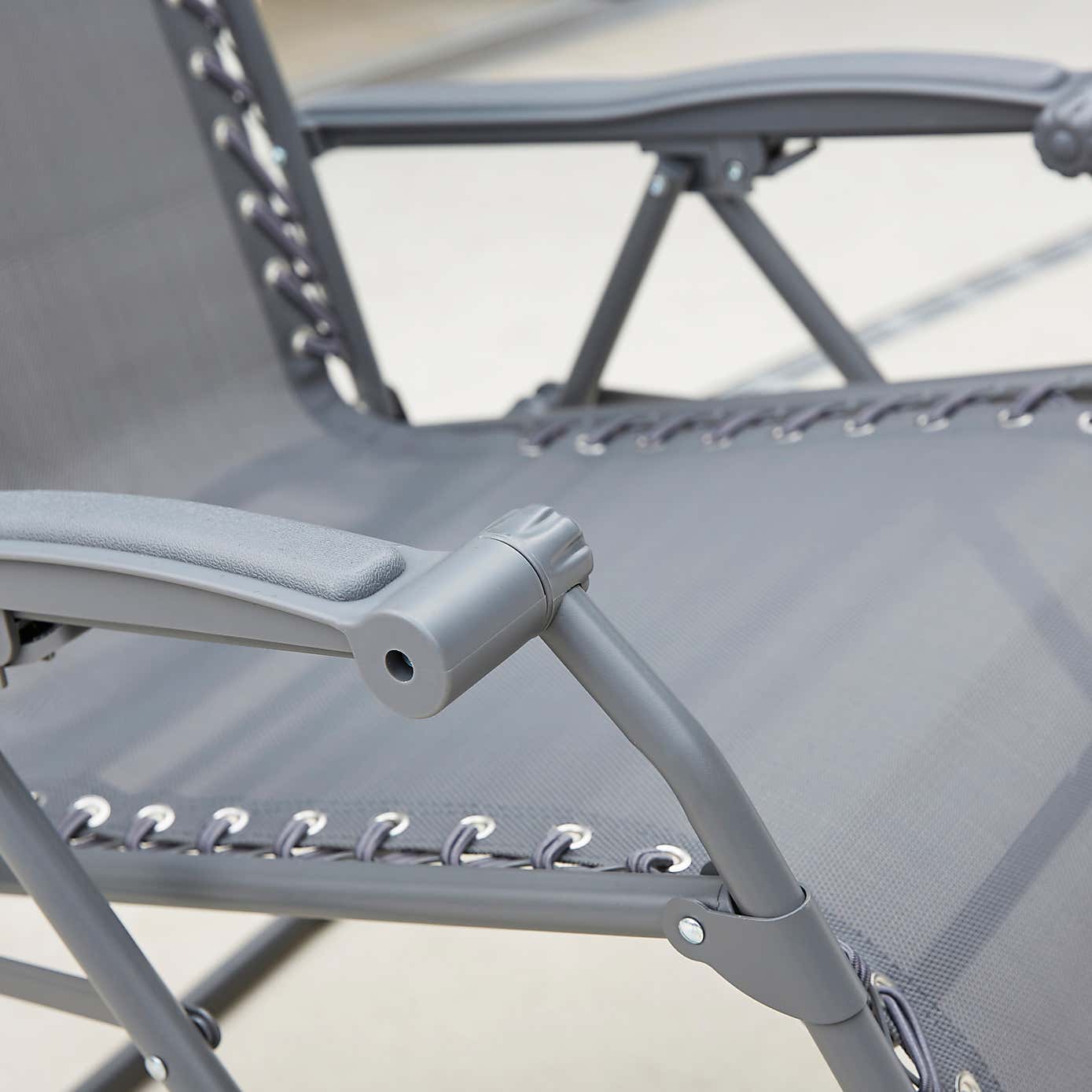 Carousel zoom image position 6 of 9