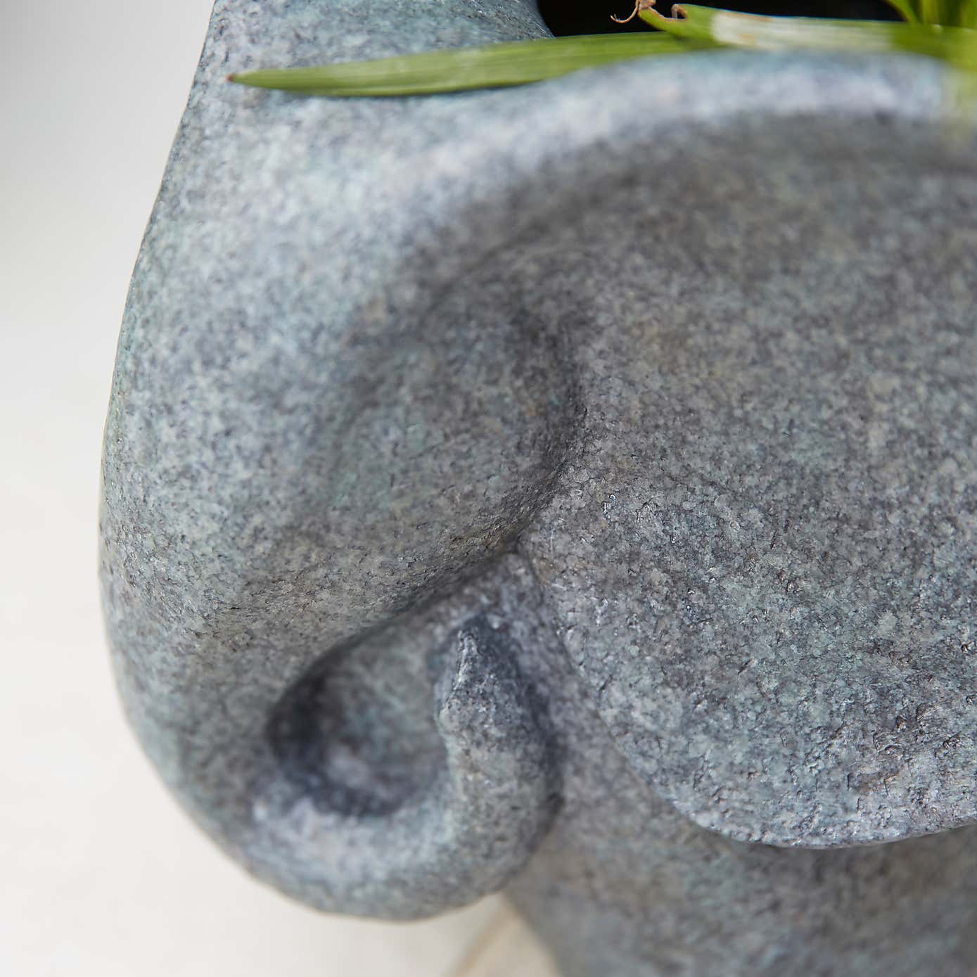 Carousel zoom image position 2 of 2