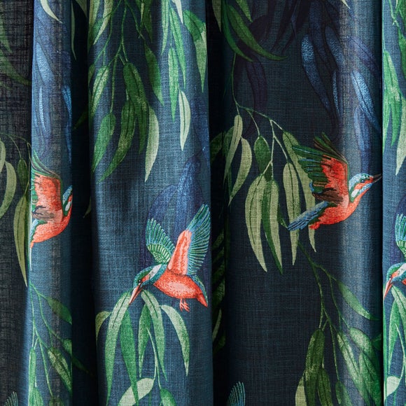 Carousel navigation image position 3 of 4