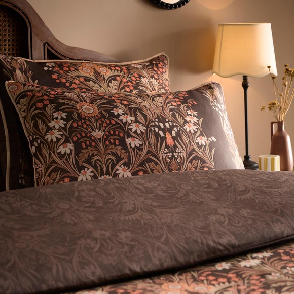 Photo 2 of Appletree Audrey 100 Cotton Sateen Duvet Cover & Pillowcase Set