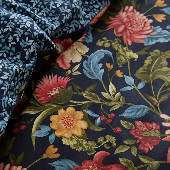 Carousel navigation image position 3 of 6