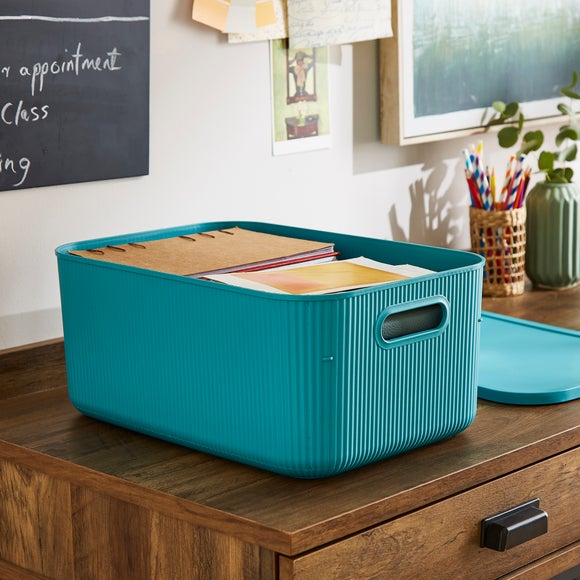 Carousel navigation image position 2 of 3