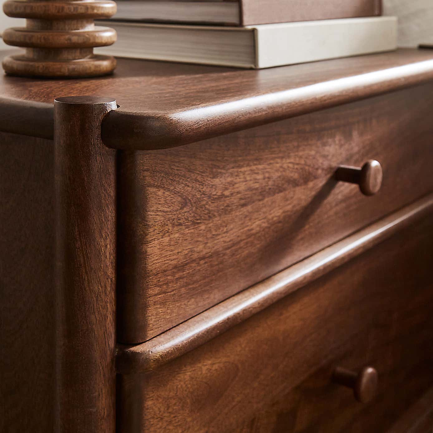 Carousel zoom image position 4 of 8