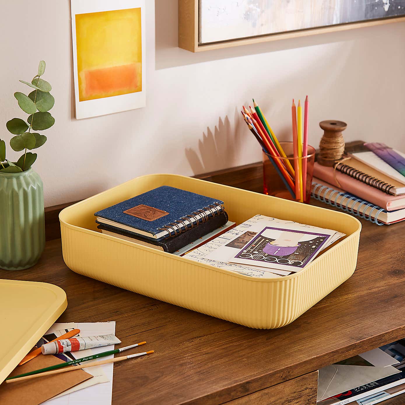 Carousel zoom image position 2 of 3