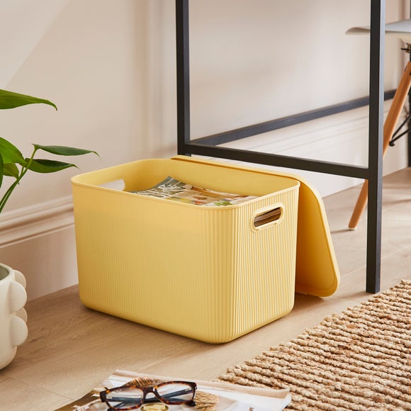 Carousel navigation image position 2 of 3