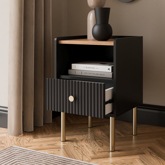 Carousel navigation image position 2 of 8