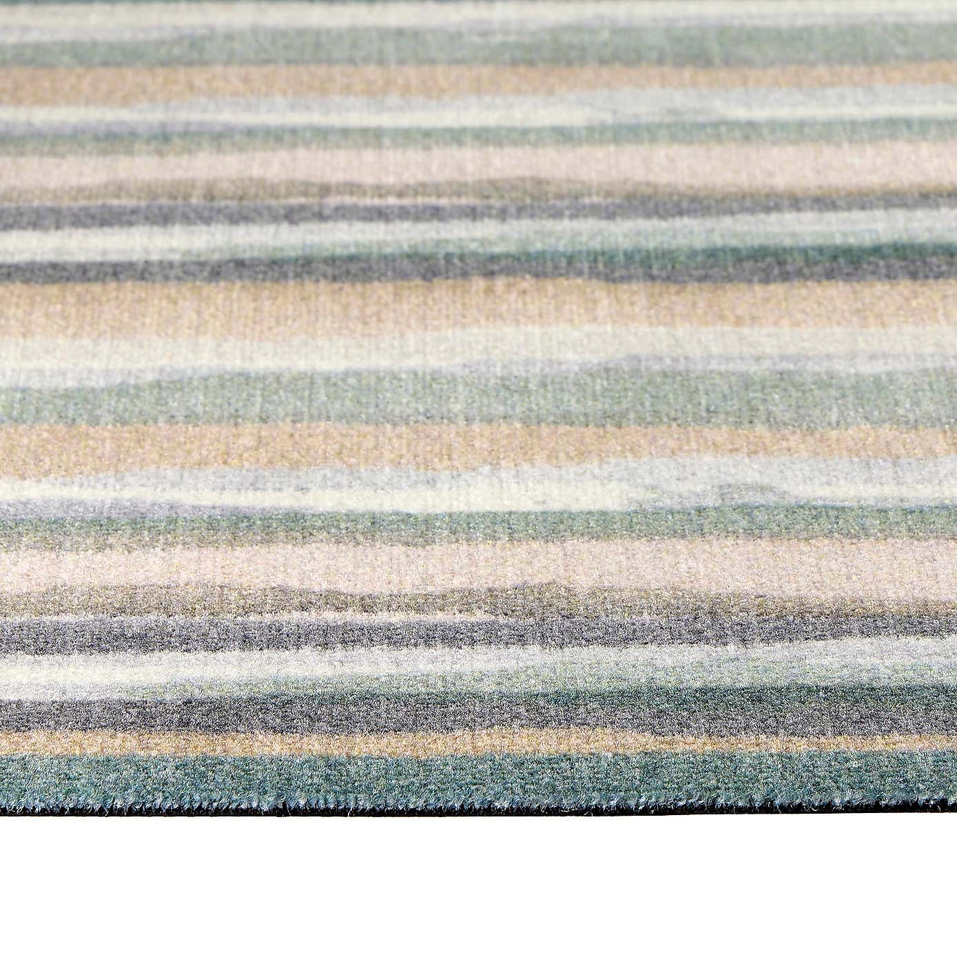 Carousel zoom image position 2 of 4