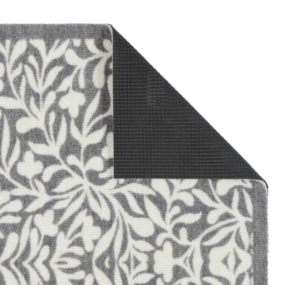 Carousel navigation image position 4 of 4