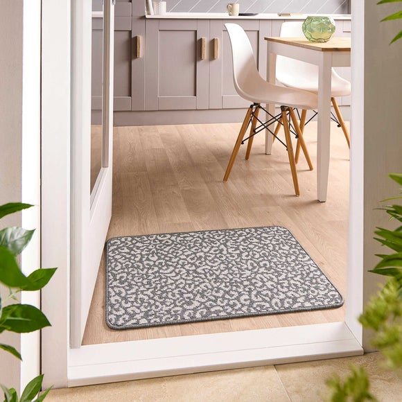 Marvel Boucle Hi Low Leopard Washable Mat