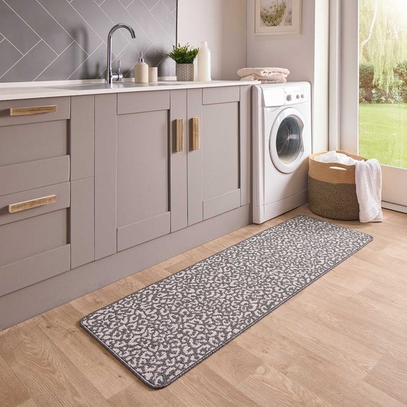 Marvel Boucle Hi Low Leopard Washable Runner