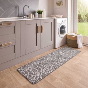 Marvel Boucle Hi Low Leopard Washable Runner