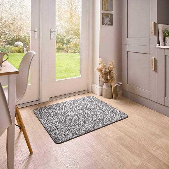 Marvel Boucle Hi Low Leopard Washable Mat