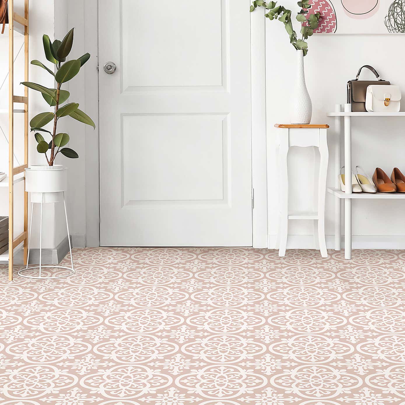 Carousel zoom image position 3 of 7