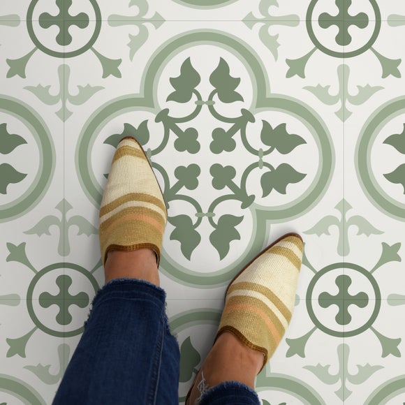 Carousel navigation image position 4 of 7