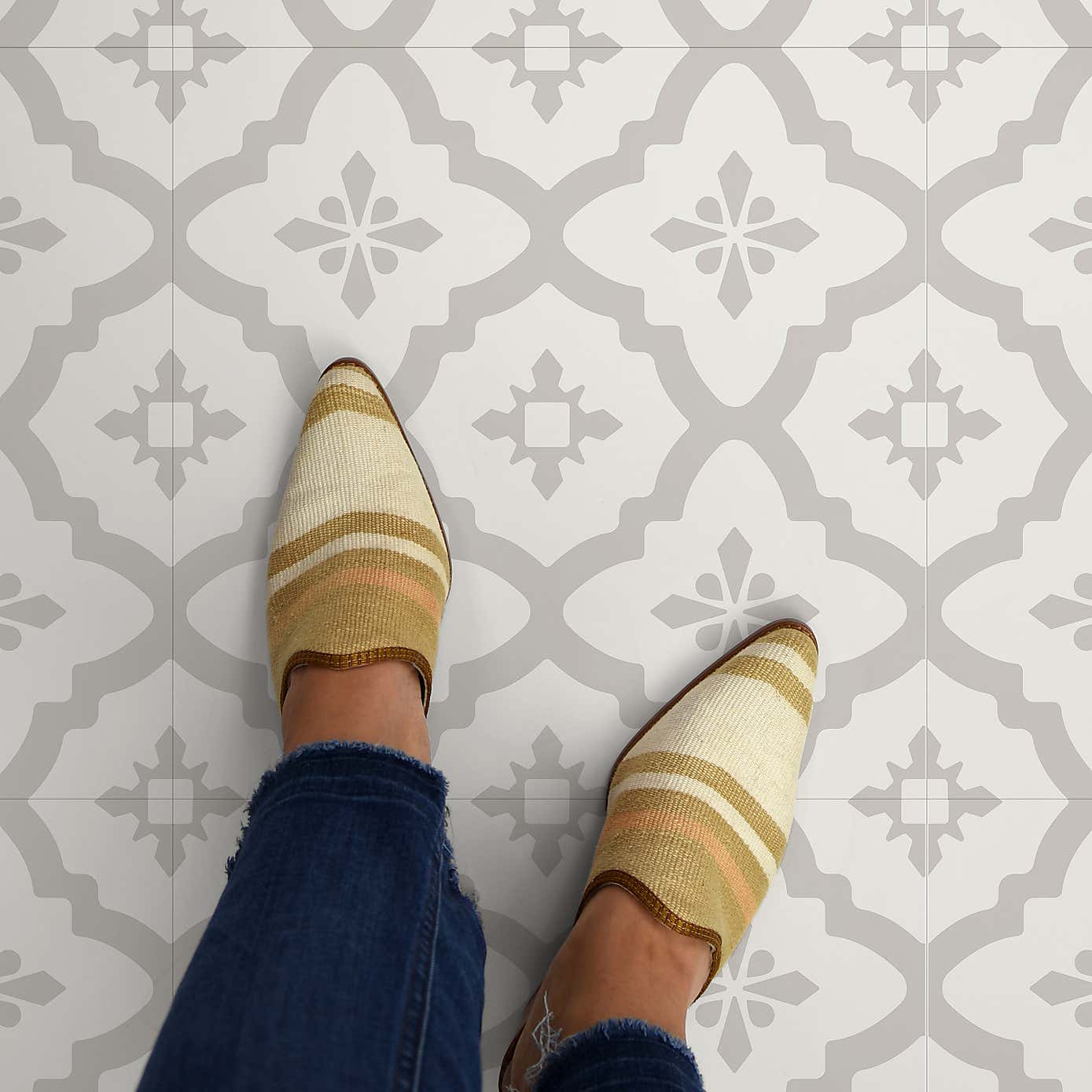 Carousel zoom image position 4 of 7