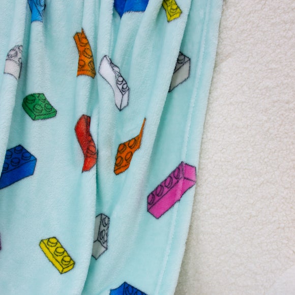 Carousel navigation image position 3 of 4