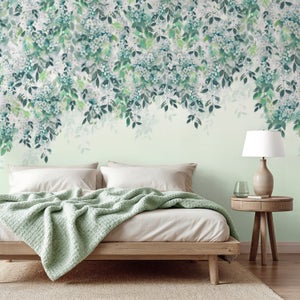 Flo Trailing Leaf Wall Mural