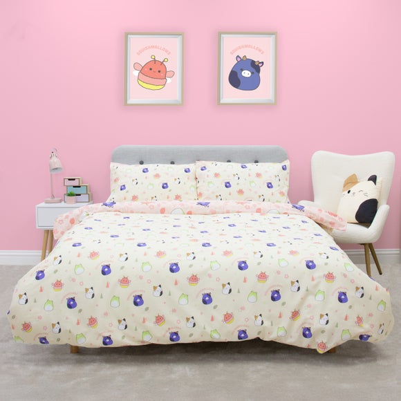 Carousel navigation image position 3 of 6