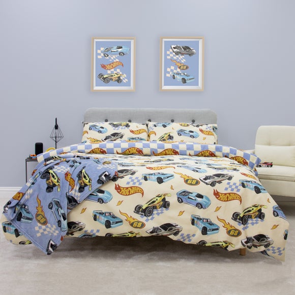 Photo of hot wheels duvet cover and pillowcase set