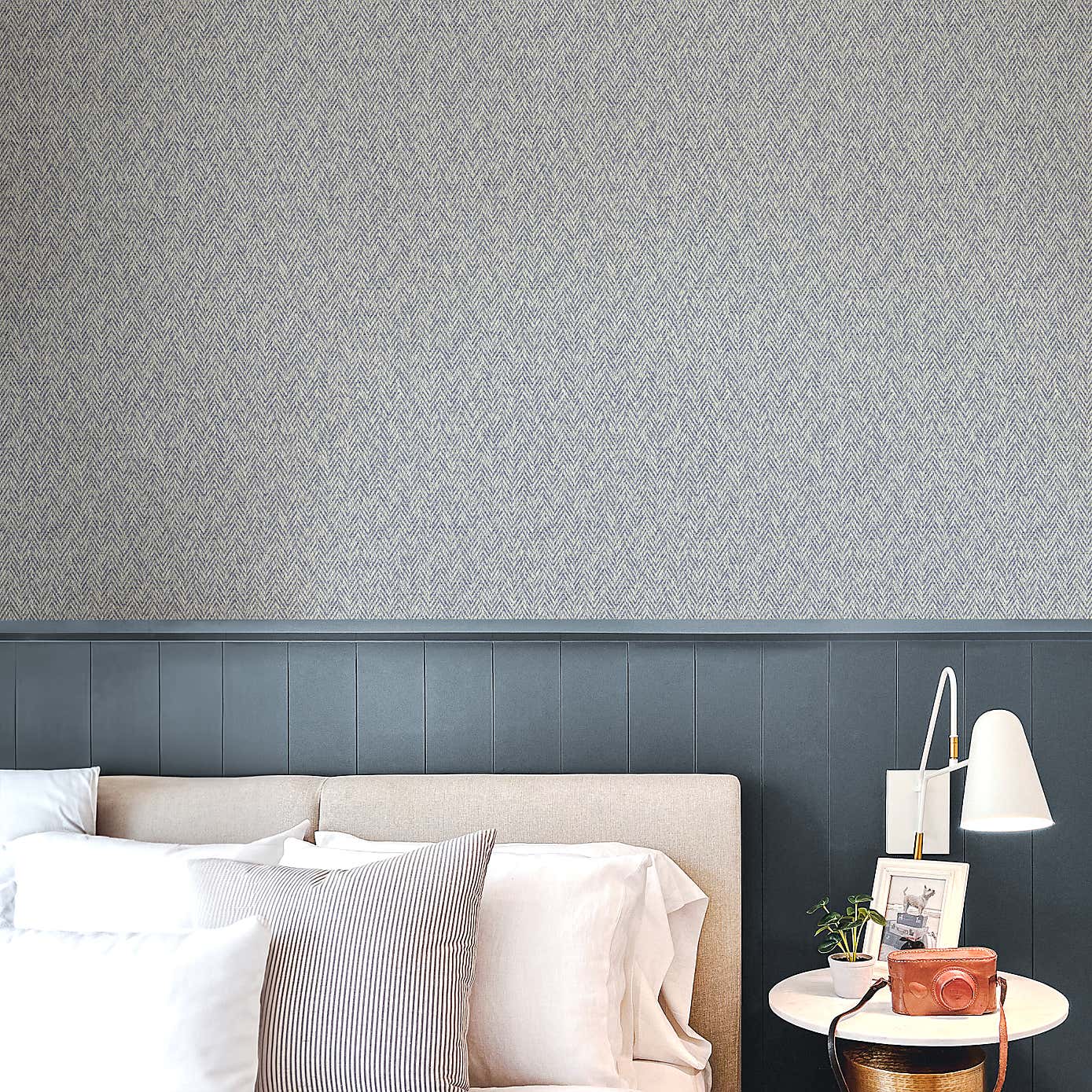 Carousel zoom image position 5 of 6