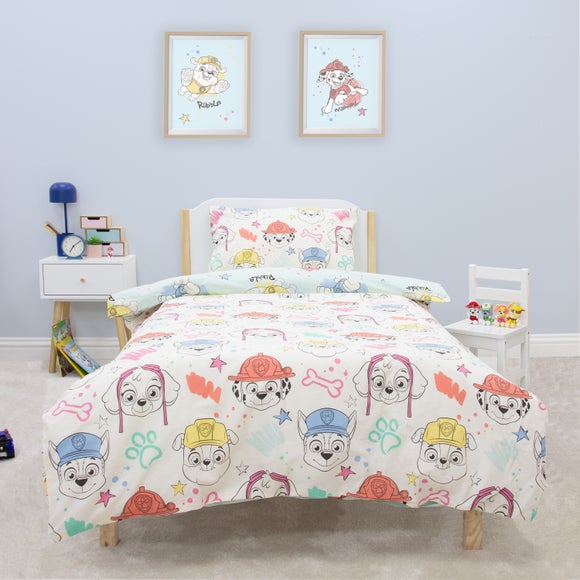 Carousel navigation image position 3 of 6