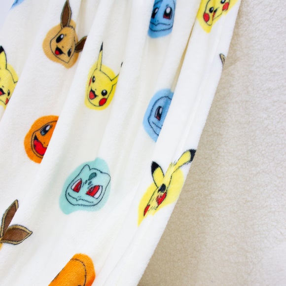 Carousel navigation image position 3 of 4