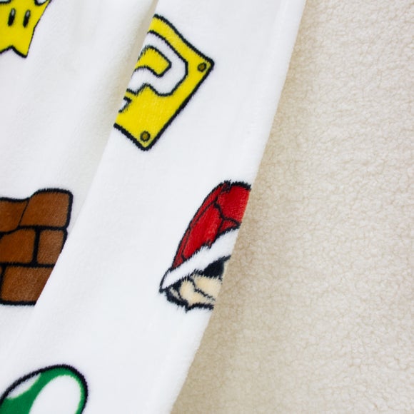 Carousel navigation image position 3 of 4