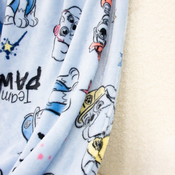 Carousel navigation image position 3 of 4