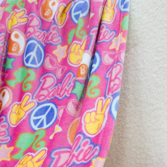 Carousel navigation image position 3 of 4