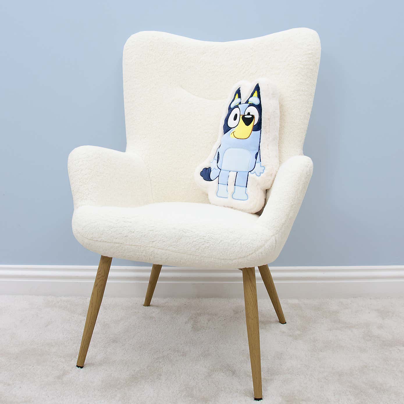 Carousel zoom image position 3 of 4