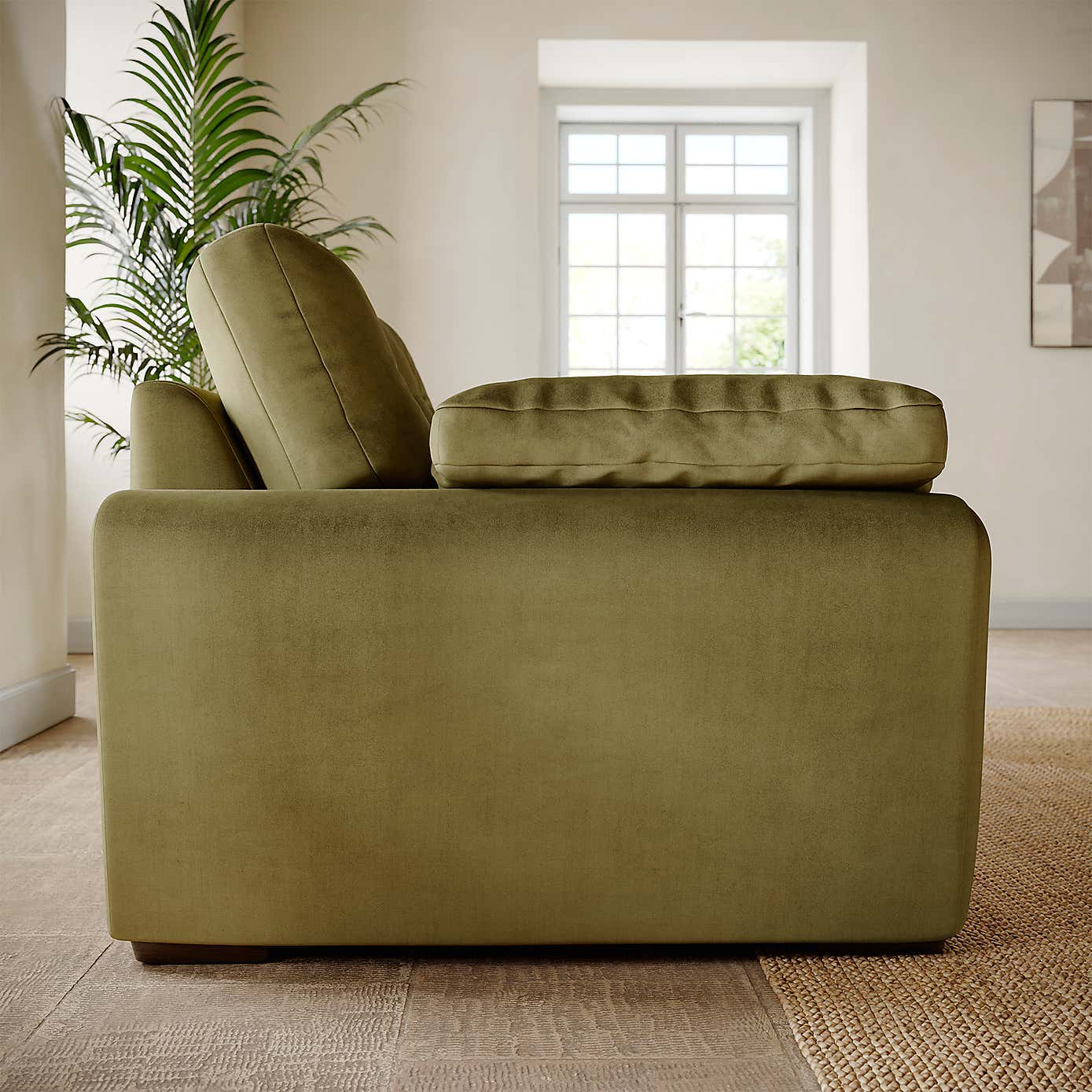 Carousel zoom image position 3 of 8