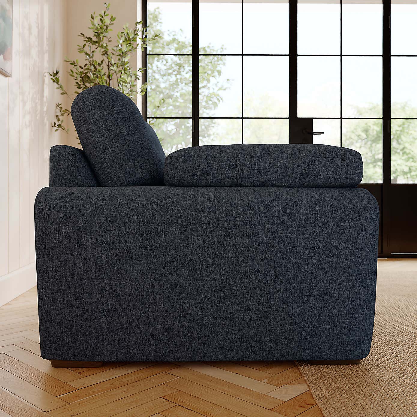 Carousel zoom image position 3 of 9